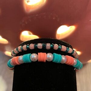 Coral/teal bracelet set🪸🩵